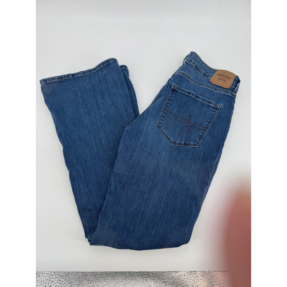 Denizen from Levis Womens Mid Rise Bootcut Jeans Med Wash Blue Size 8M W29 L32